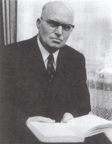 Dr. Walter Delius